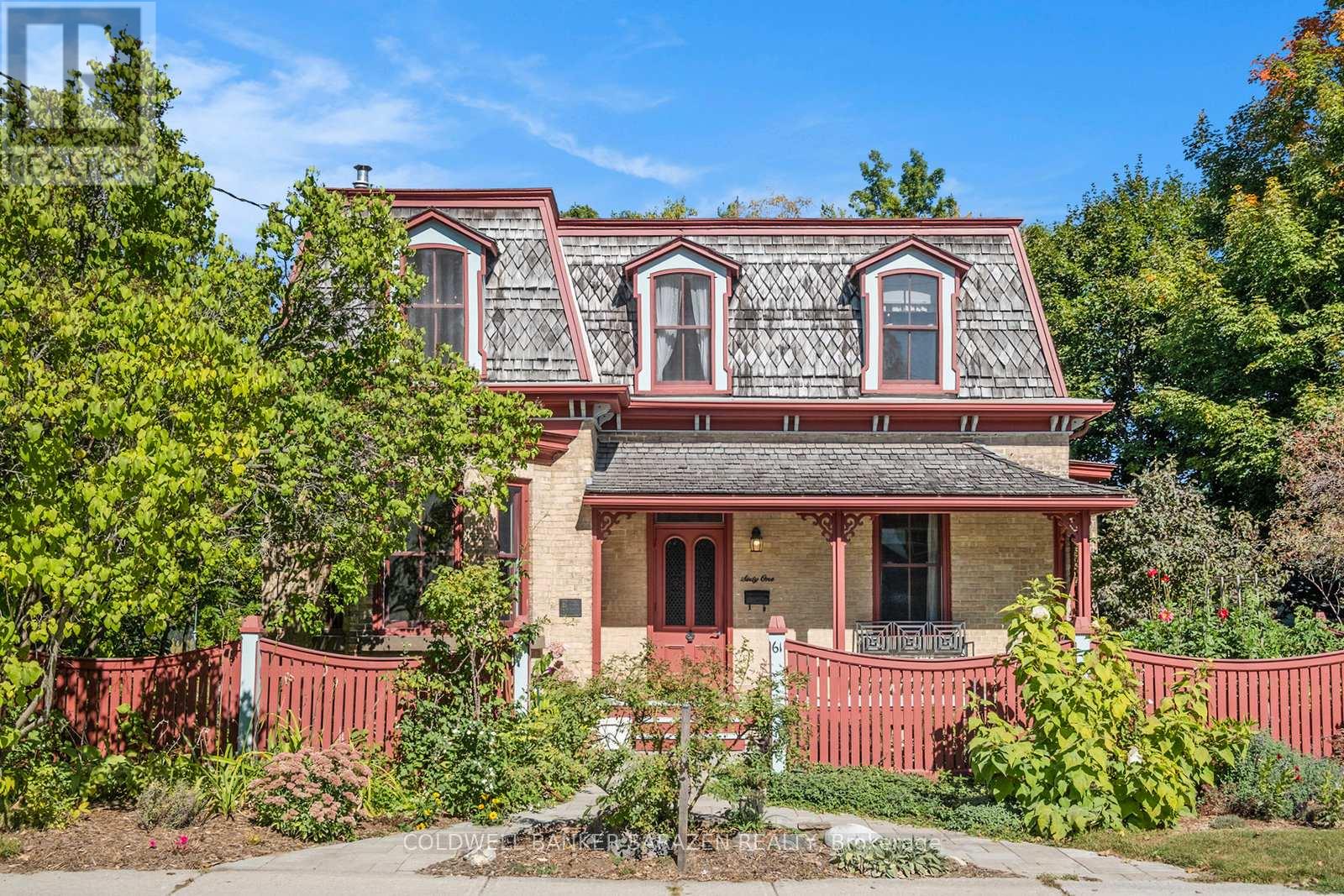 61 Drummond St E, Perth, ON K7H 1G3
