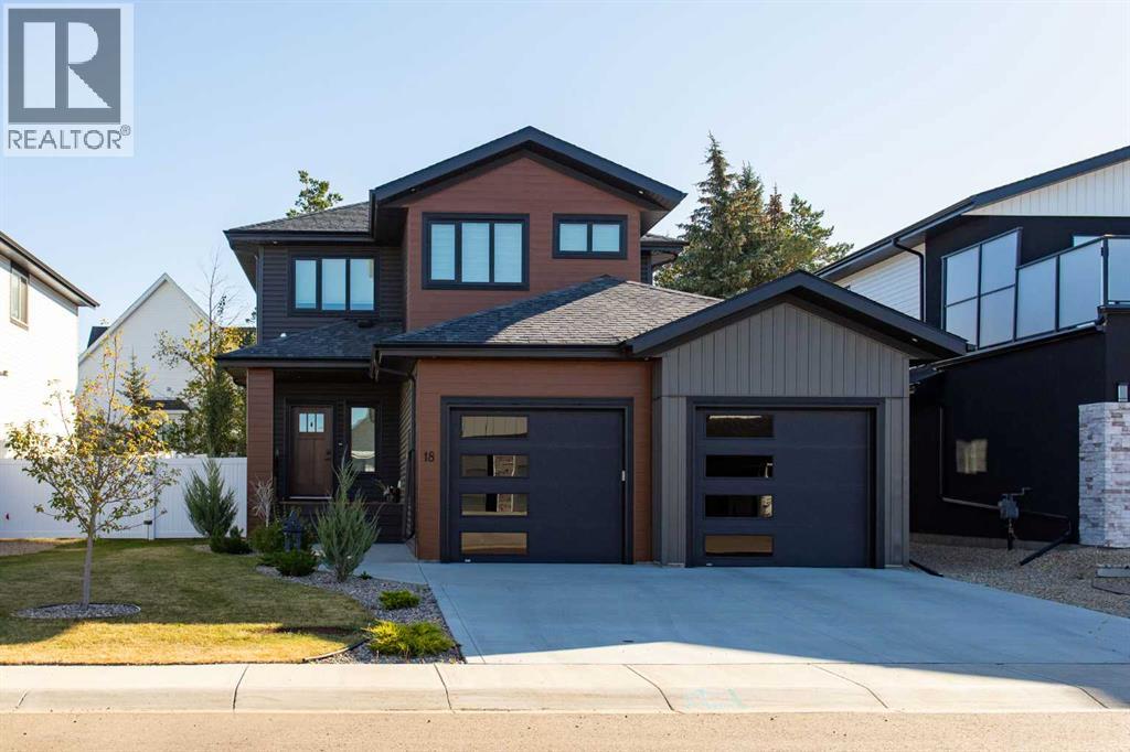 18 Cameron Ct, Lacombe, AB T4L 0K3