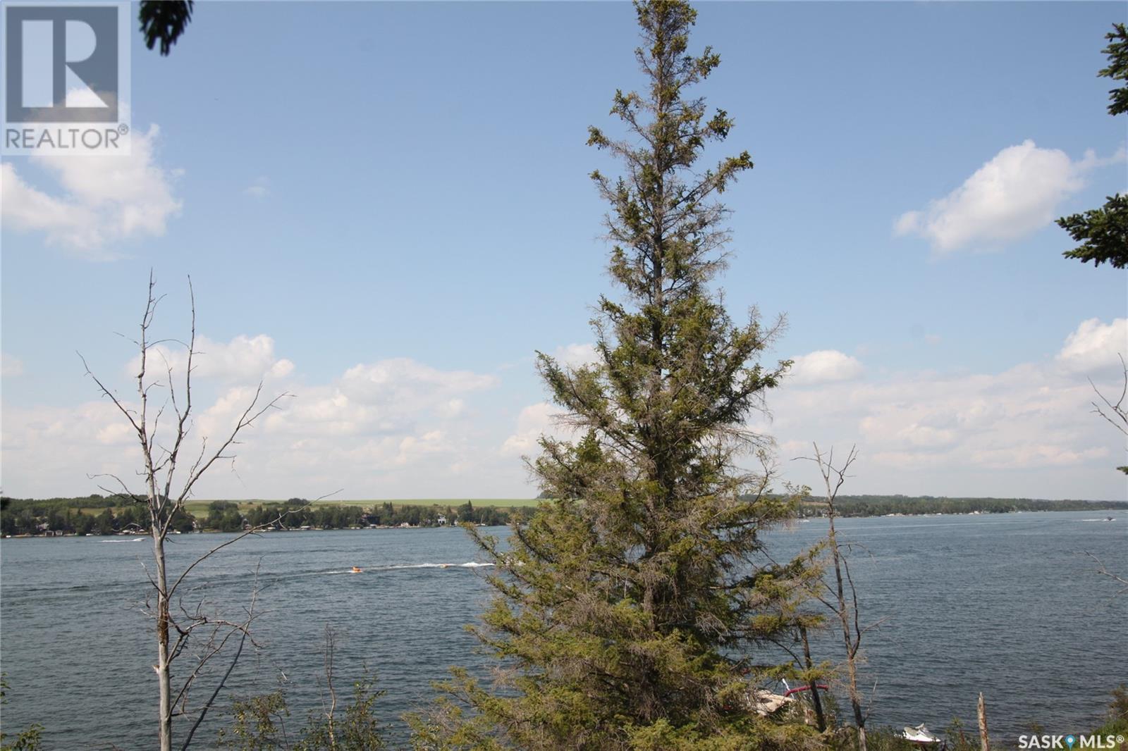 703 Byng Ave, Wakaw Lake, SK S0K 4P0