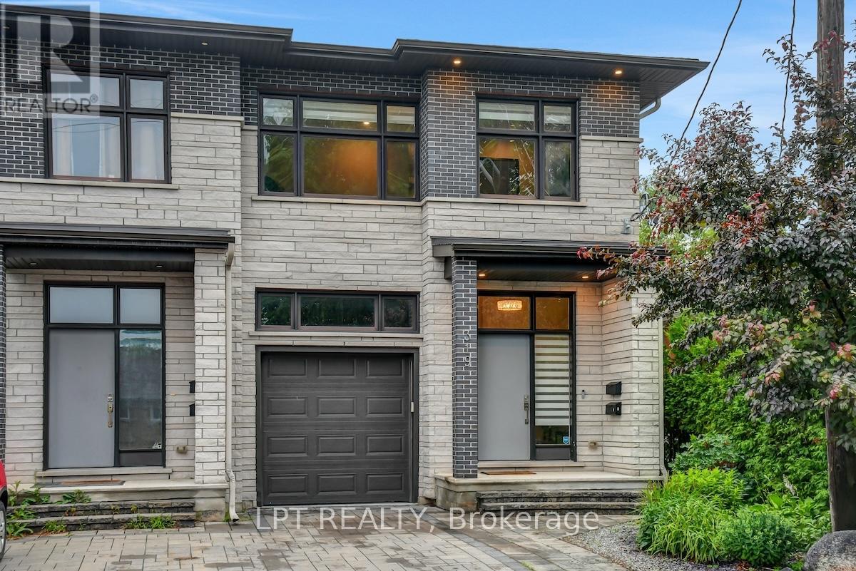 319 Glynn Ave, Ottawa, ON K1K 1R9