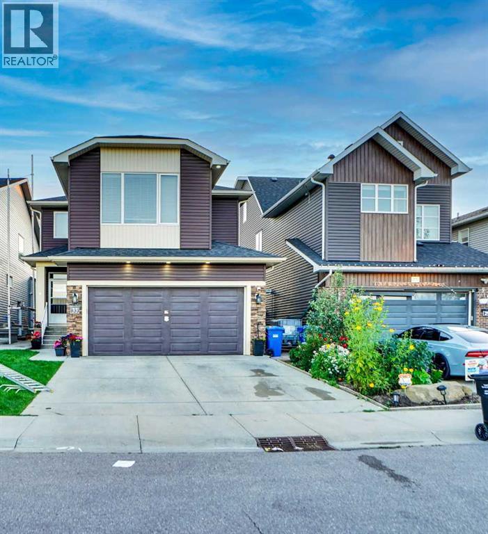 33 Savanna Grn NE, Calgary, AB T3J 0V8