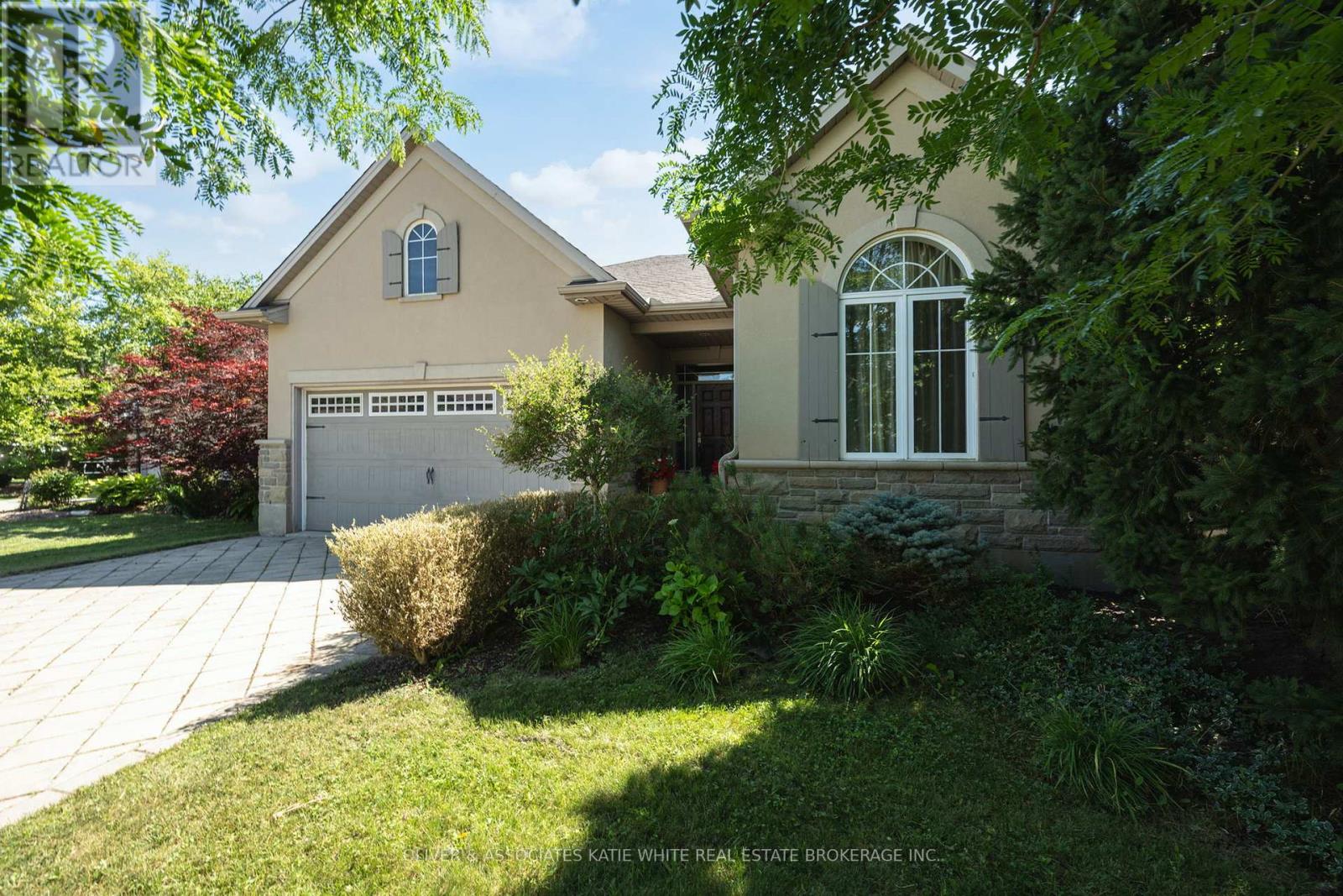 1394 Kains Woods Ter, London, ON N6K 4Z7