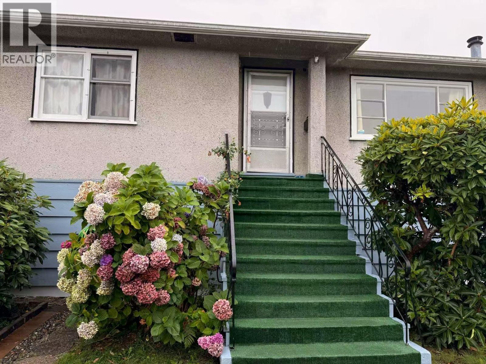 7600 Acheson Rd, Richmond, BC V6Y 1M9