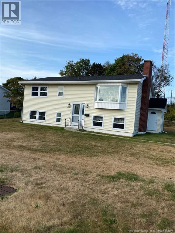 17 Kiwanis Ct, Saint John, NB E2K 4L3