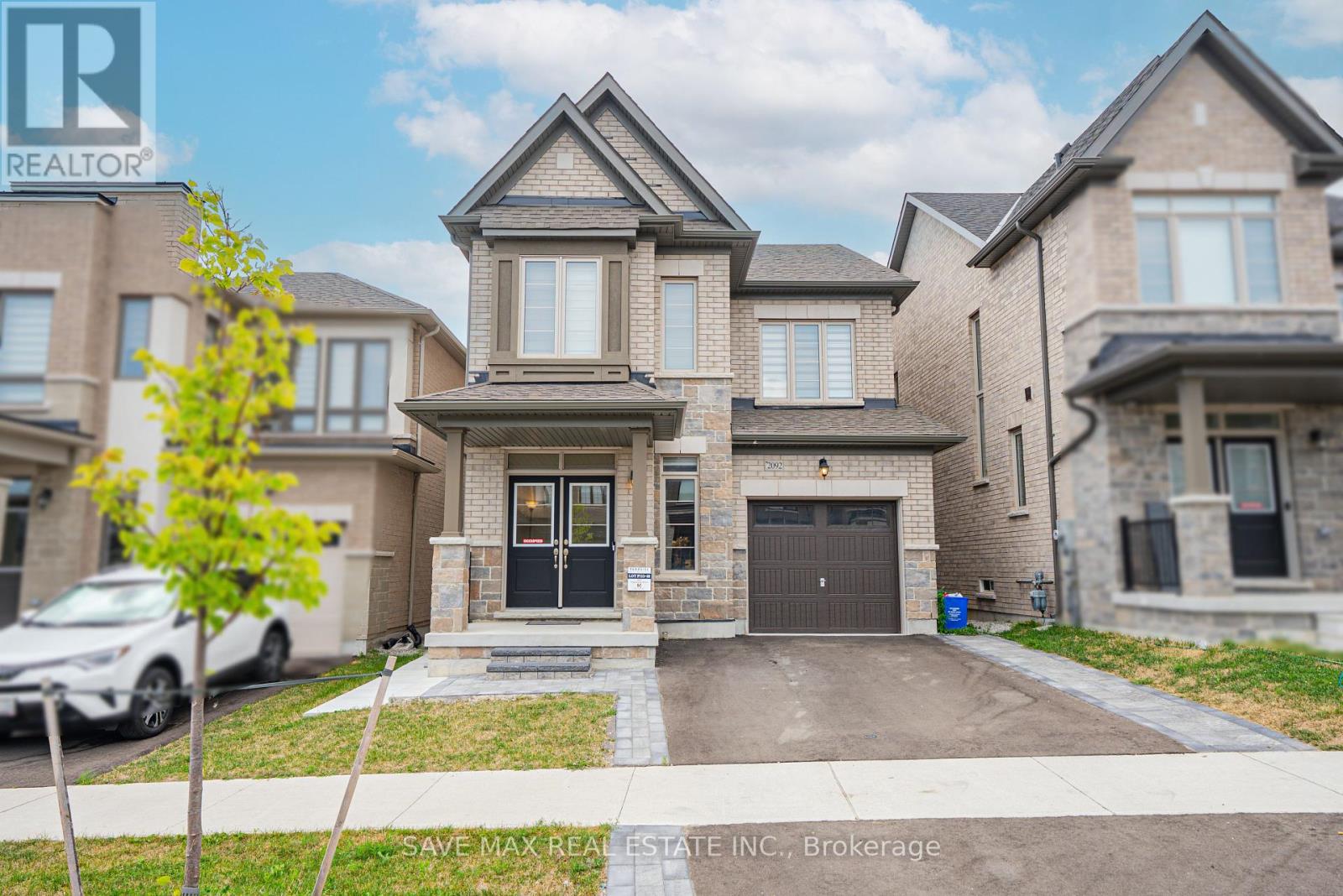 2092 Coppermine St, Oshawa Kedron, ON L1L 0T2
