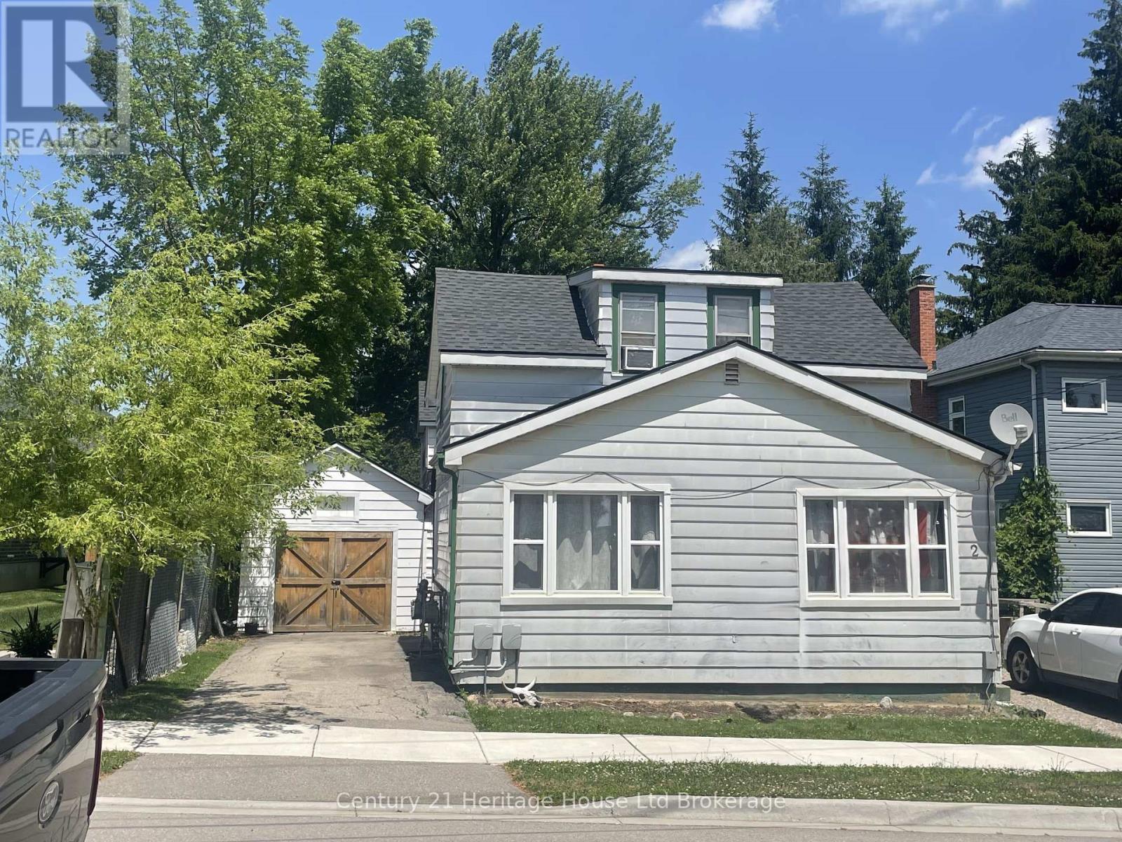 2 Elgin St W, Norwich, ON N0J 1P0