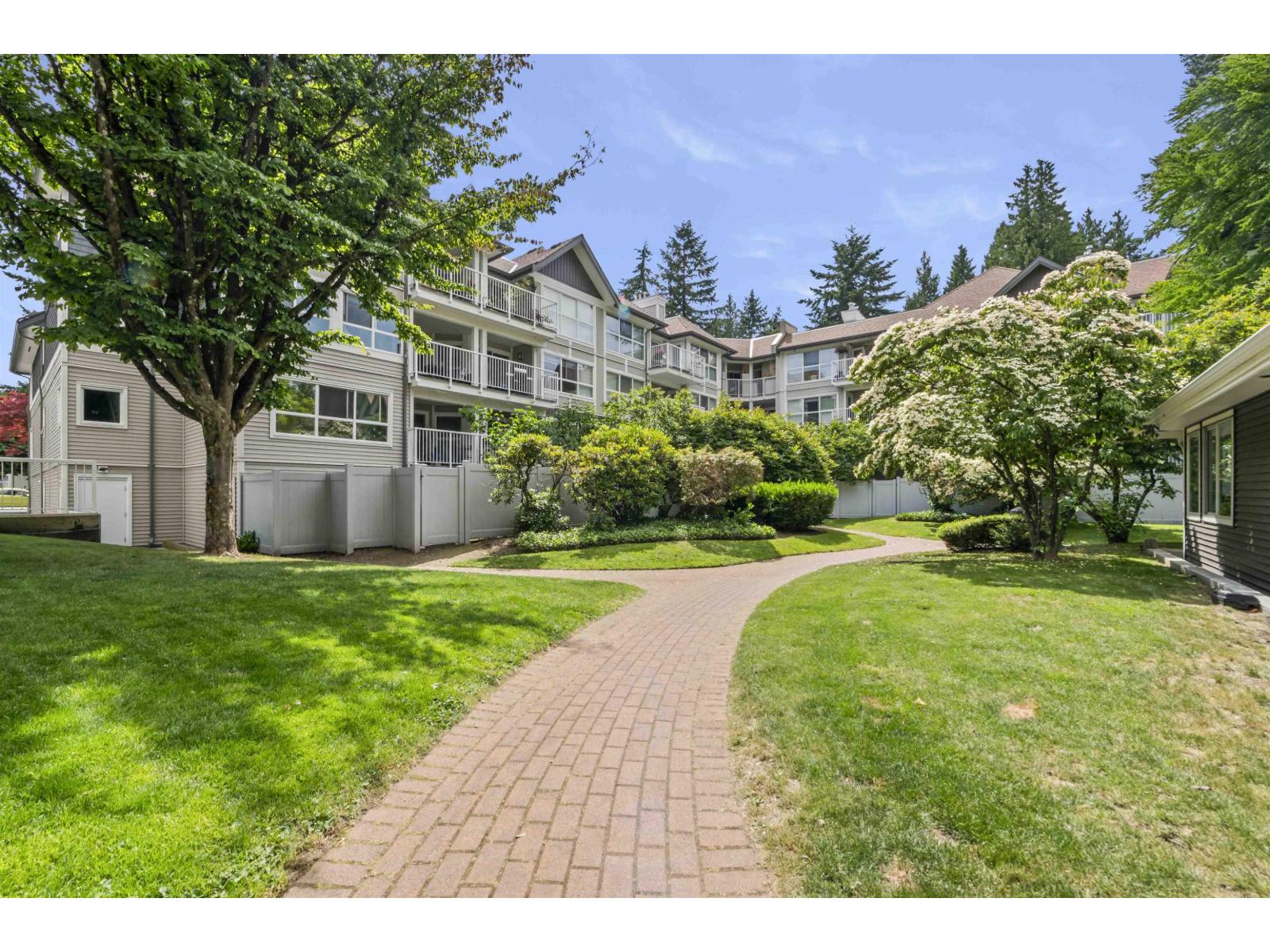 9650 148th Street Unit 109, Surrey, BC V3R 0W2