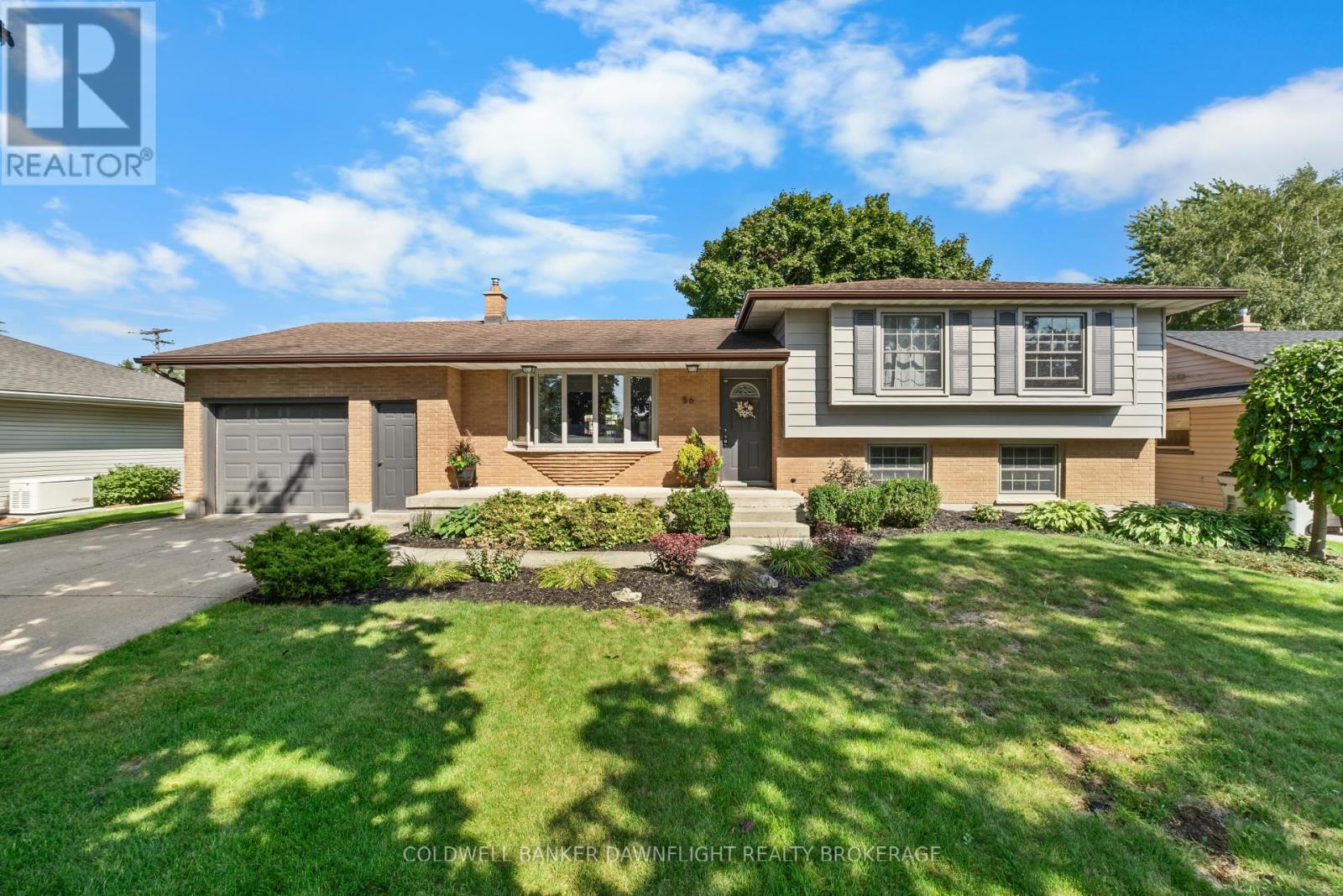 56 Hillcrest Dr, South Huron, ON N0M 1S3