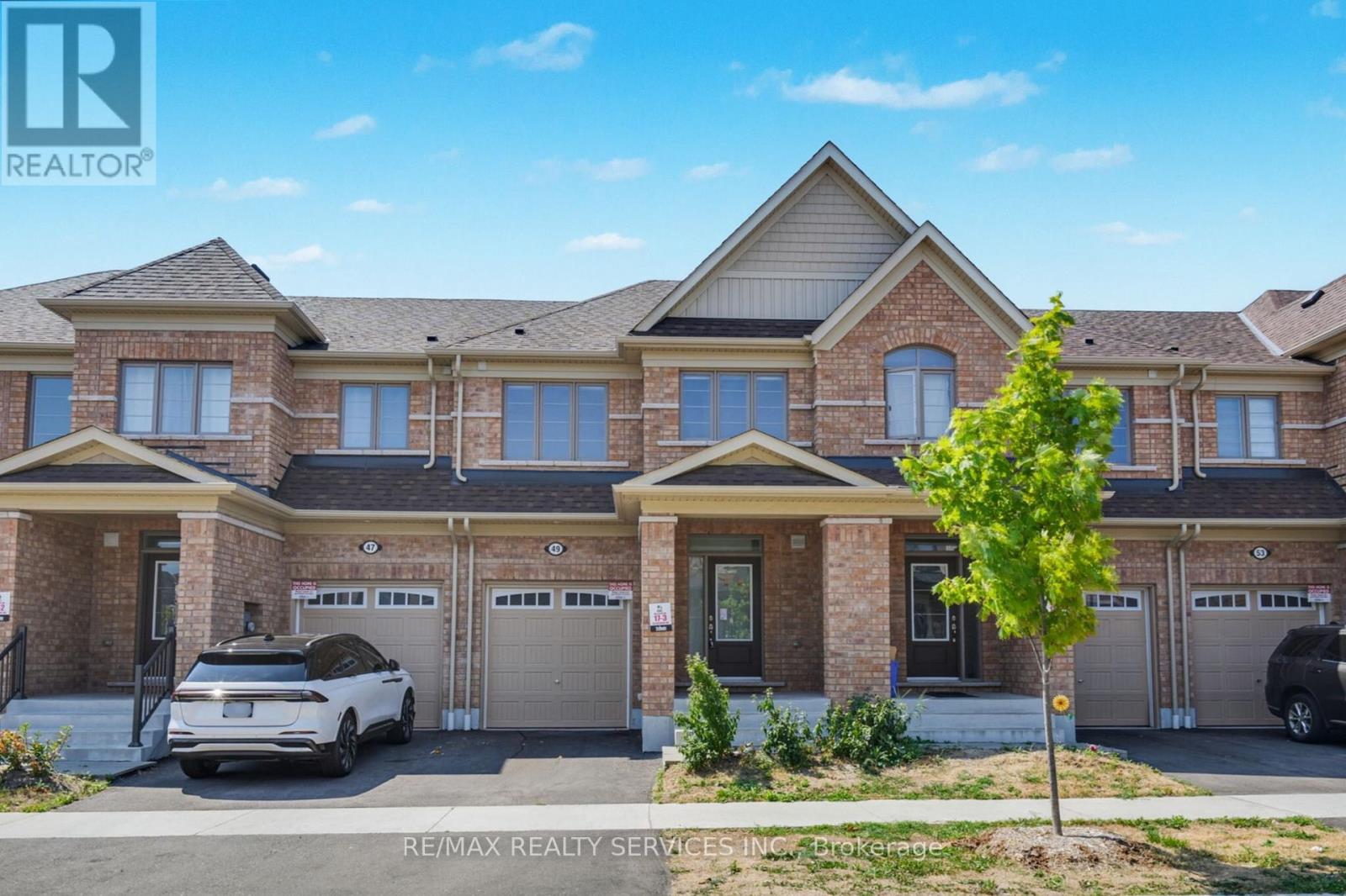 49 Bayardo Dr, Oshawa Windfields, ON L1L 0V2