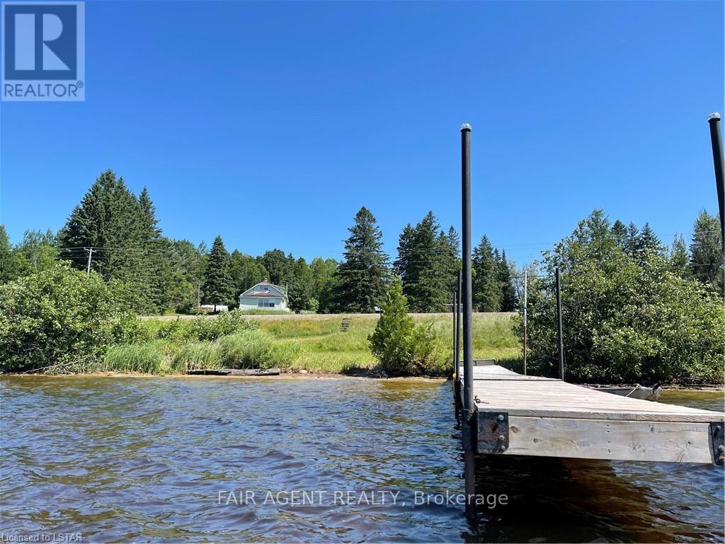 2442 Highway 520, Magnetawan, ON P0A 1C0