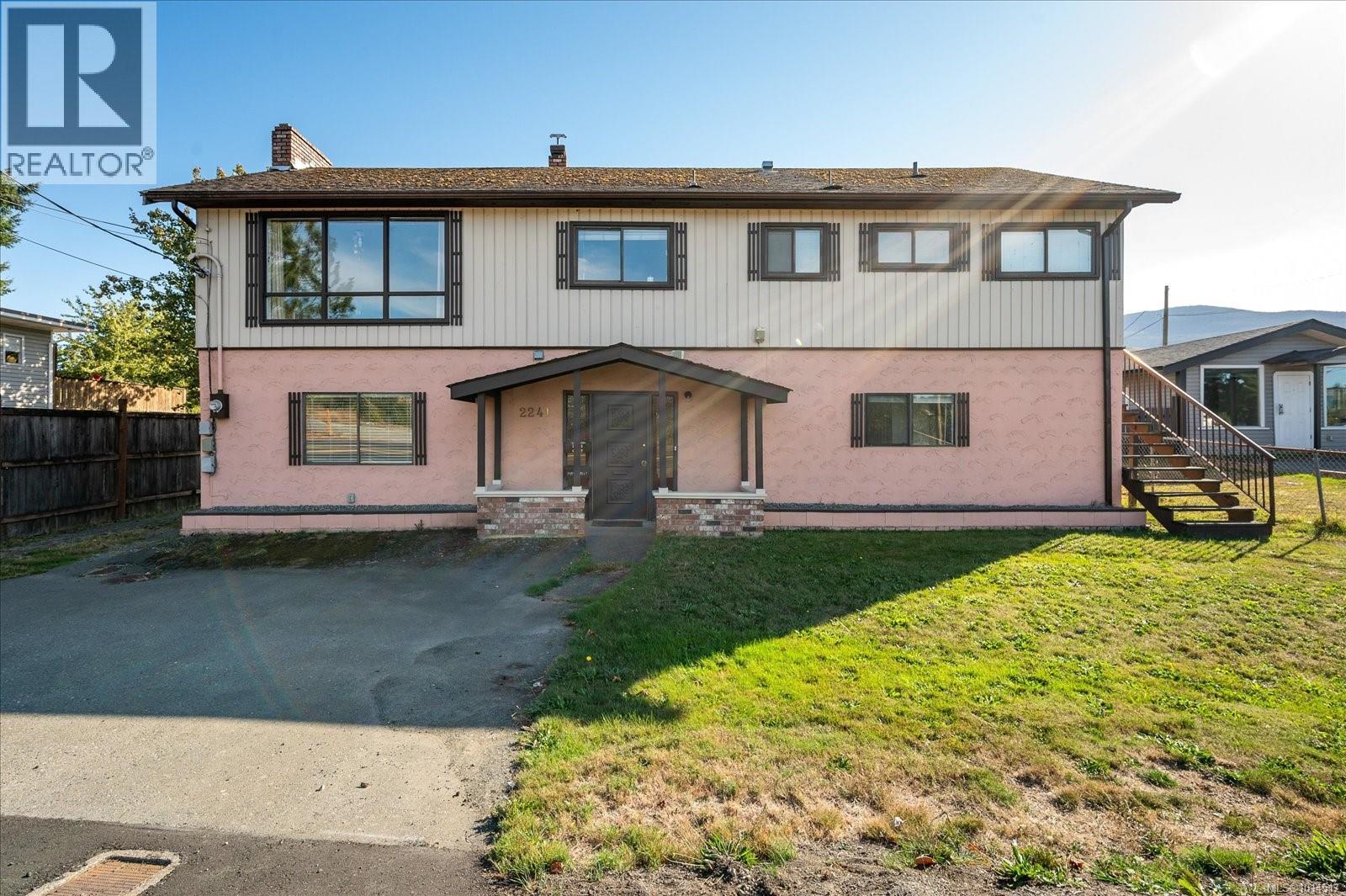 2241 Northfield Rd, Nanaimo, BC V9S 3C3
