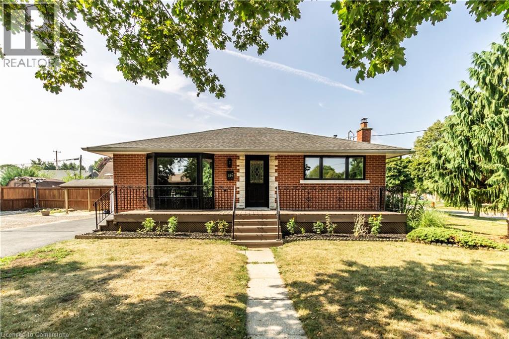 259 Greenfield Ave, Kitchener, ON N2C 1C8