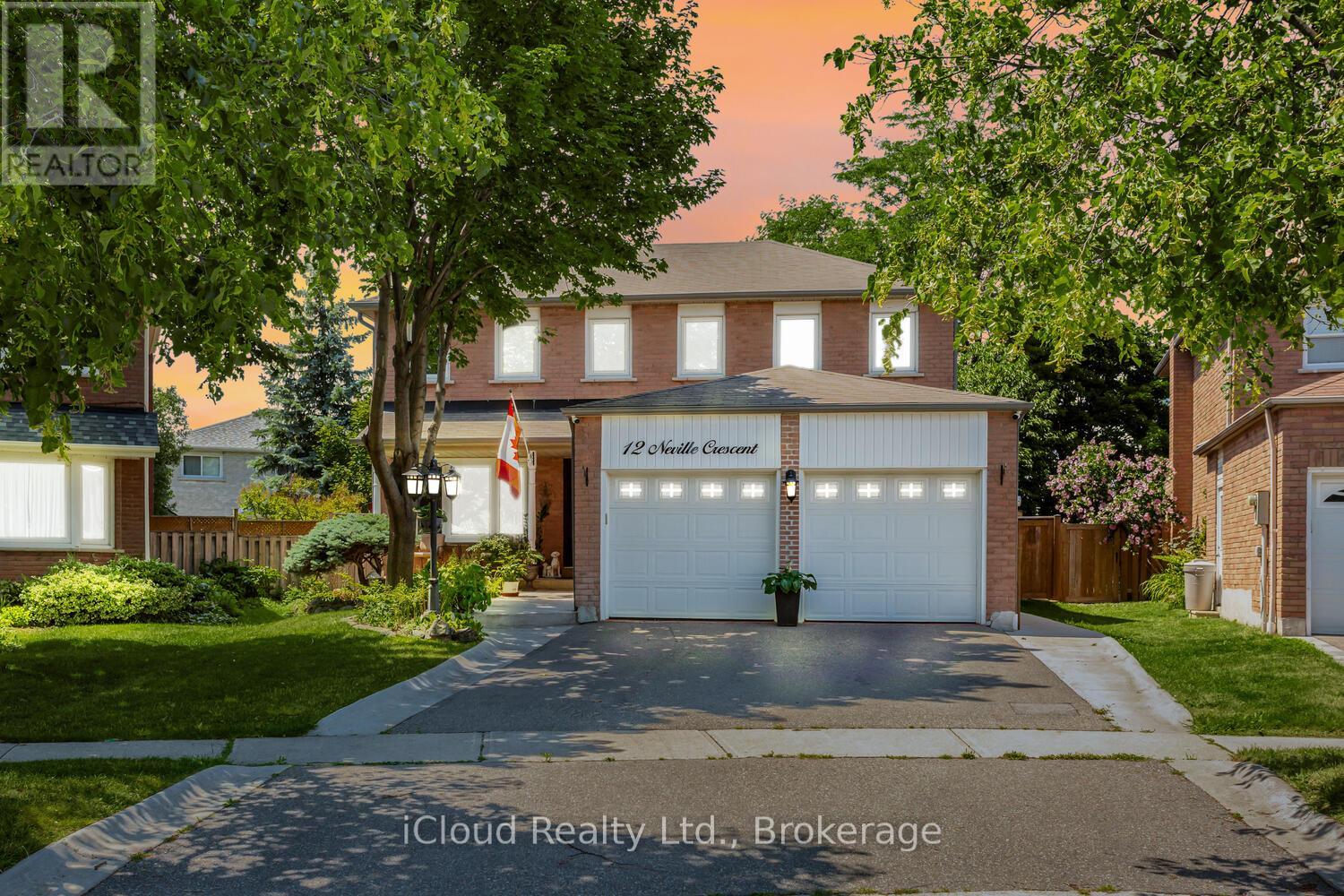 12 Neville Cres, Brampton, ON L6S 5L1