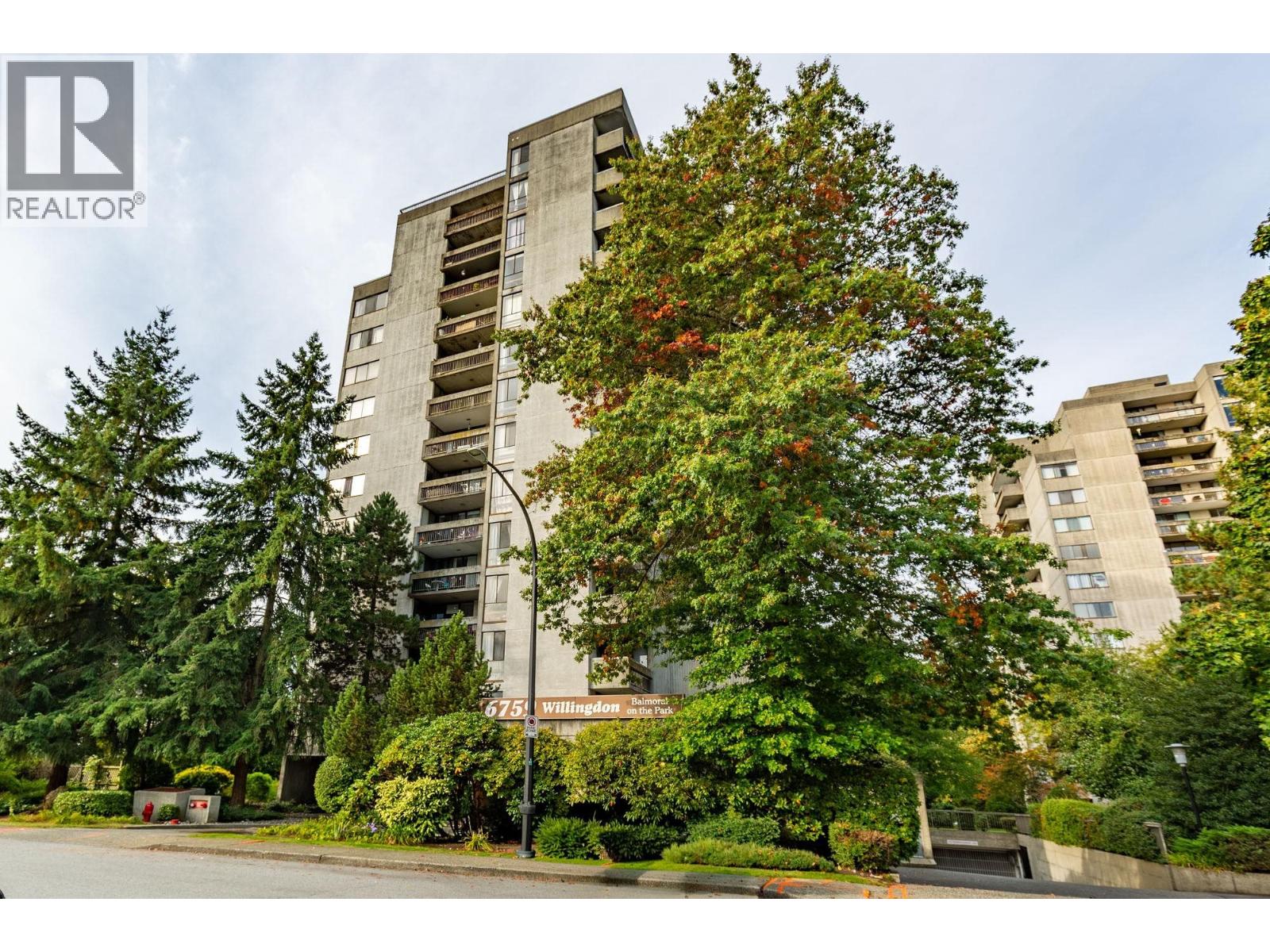 6759 Willingdon Avenue Unit 1103, Burnaby, BC V5H 3Y9