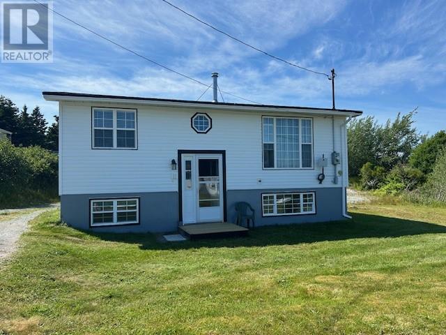 16-18 Oceanview Dr, Fermeuse, NL A0A 2G0