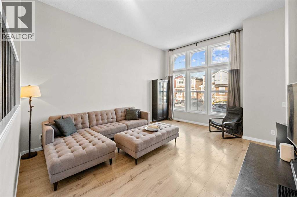 15 Red Embers Ln NE, Calgary, AB T3N 0R2