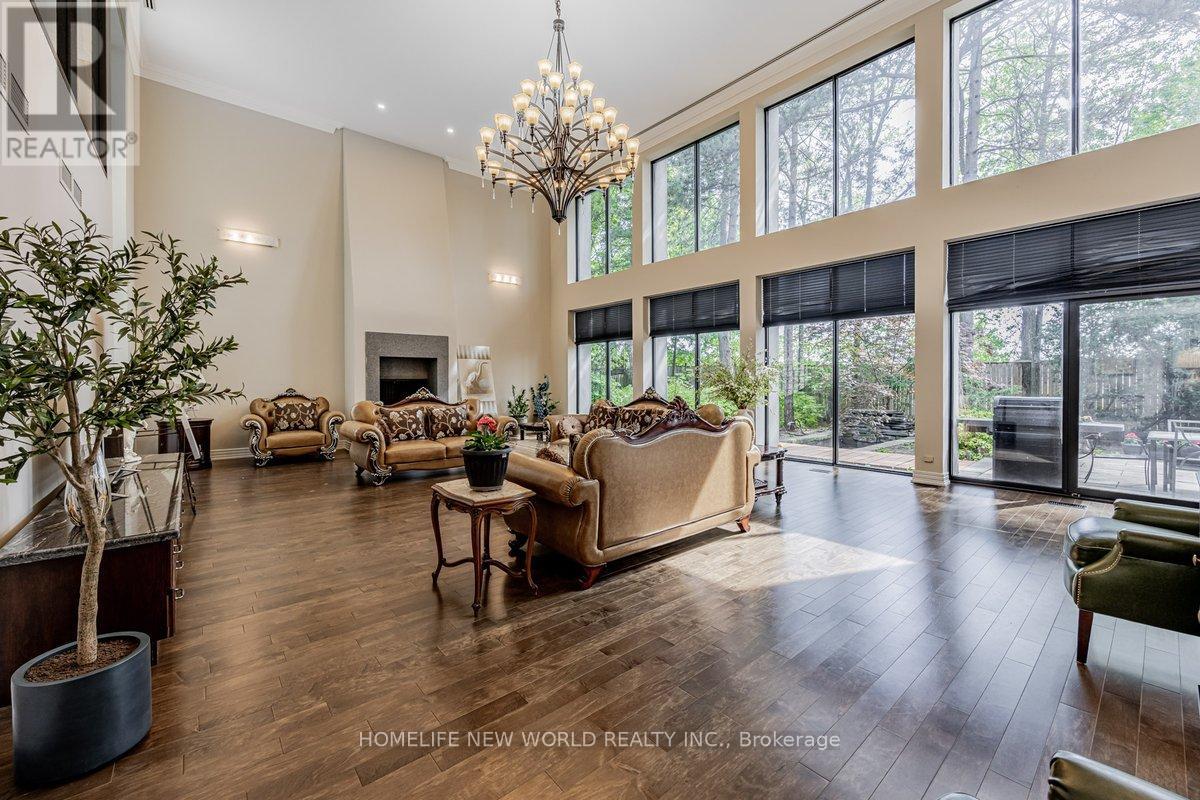 5 Abrams Pl, Toronto St. Andrew-windfields, ON M2L 1W7