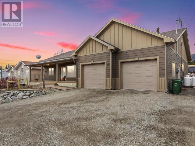 1601 Dogwood Street #a, Whitehorse, YT Y1A 3Z9