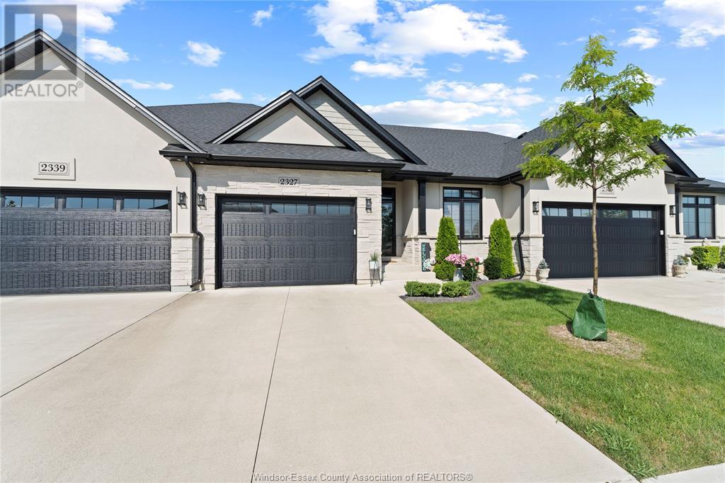 2327 Clearwater Ave, Windsor, ON N8P 0G3