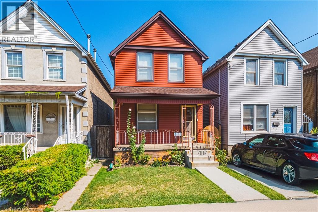 64 Kinrade Ave, Hamilton, ON L8L 6L6