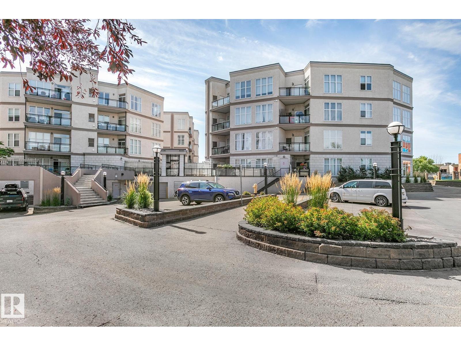 4827 104a Street Northwest #352, Edmonton, AB T6H 0K4