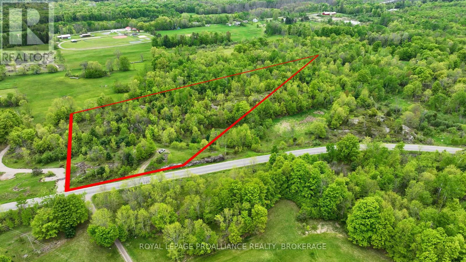 1147 Long Lake Rd, Central Frontenac, ON K0H 2K0