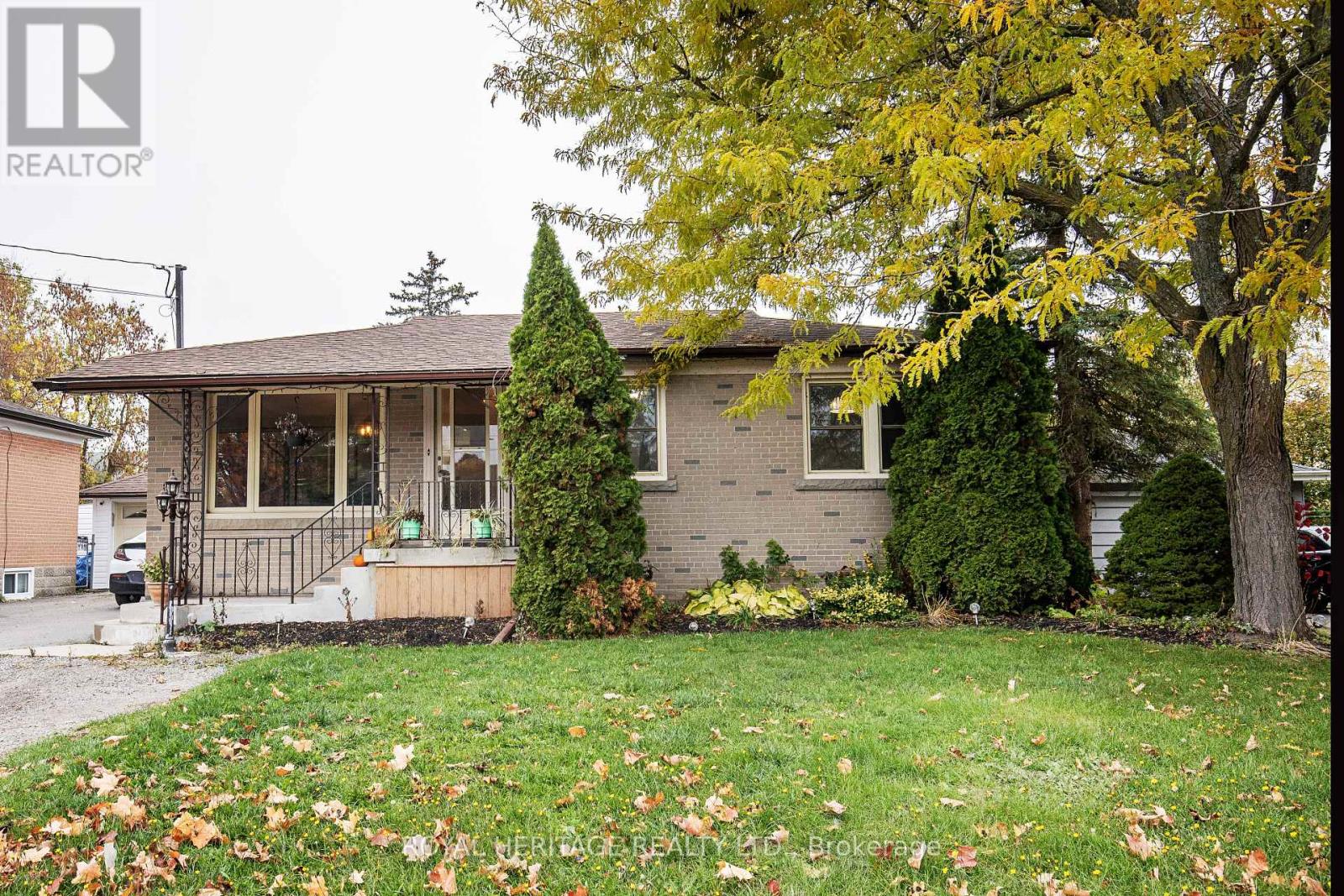 111 Adelaide St N, Kawartha Lakes, ON K9V 4L9