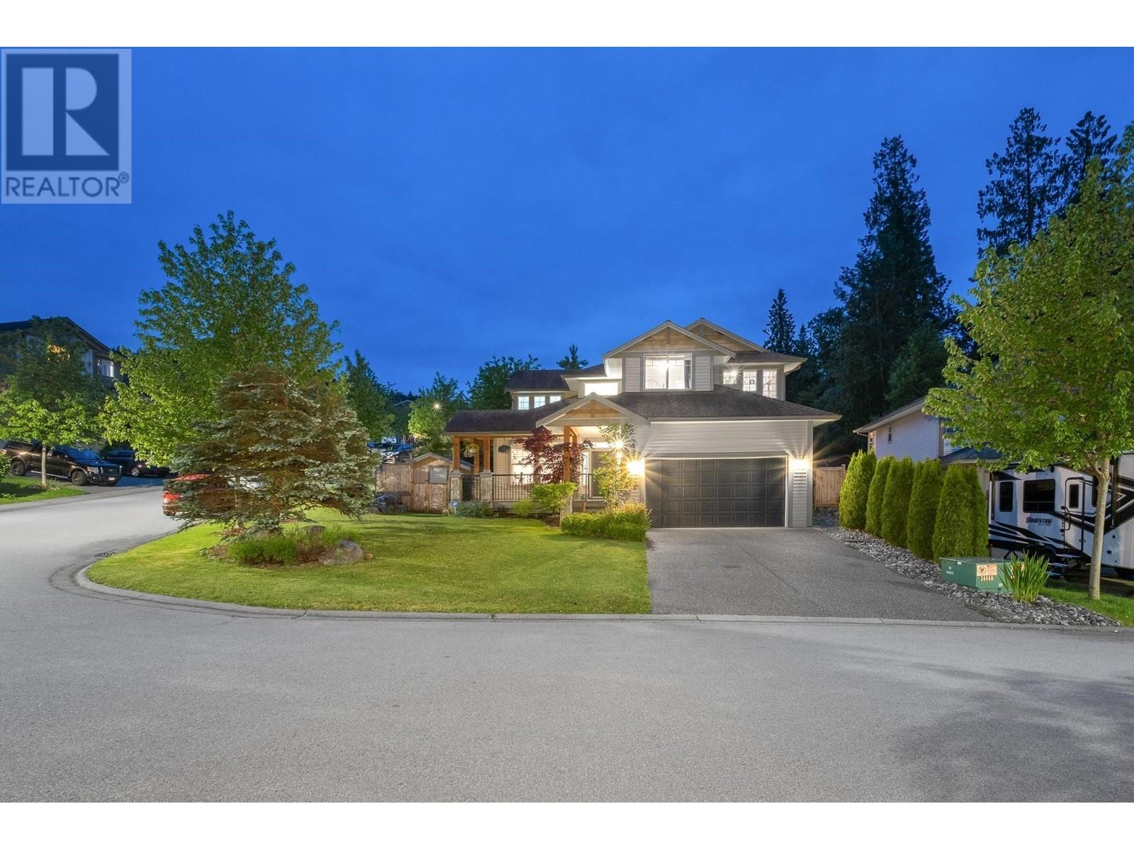 24760 Kimola Dr, Maple Ridge, BC V2W 0A6