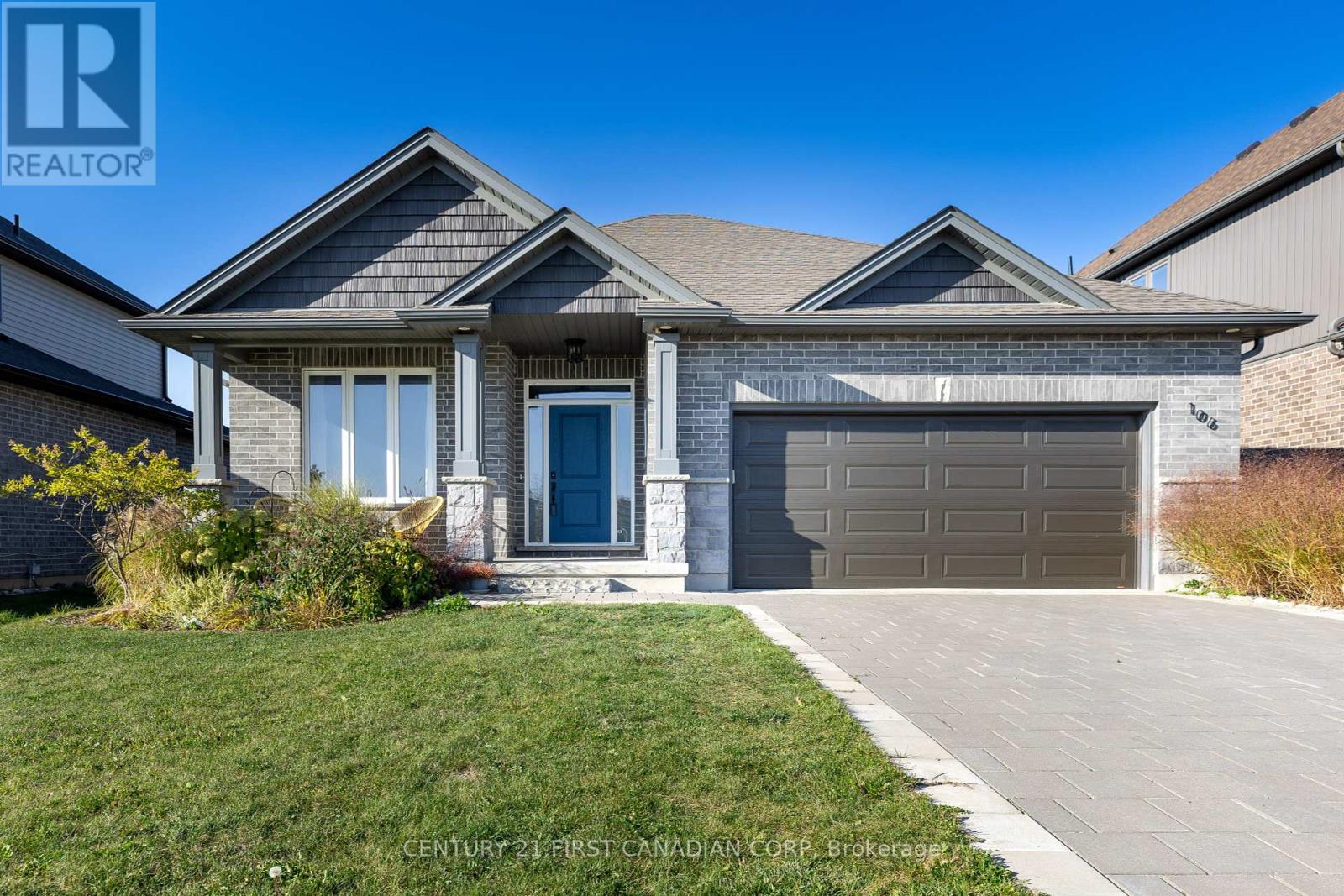 106 Stuart Ave, Lucan Biddulph, ON N0M 2J0