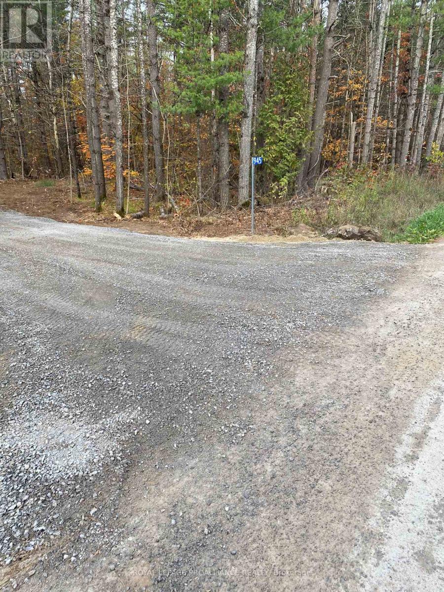 945 Shanick Rd, Marmora and Lake, ON K0K 2M0