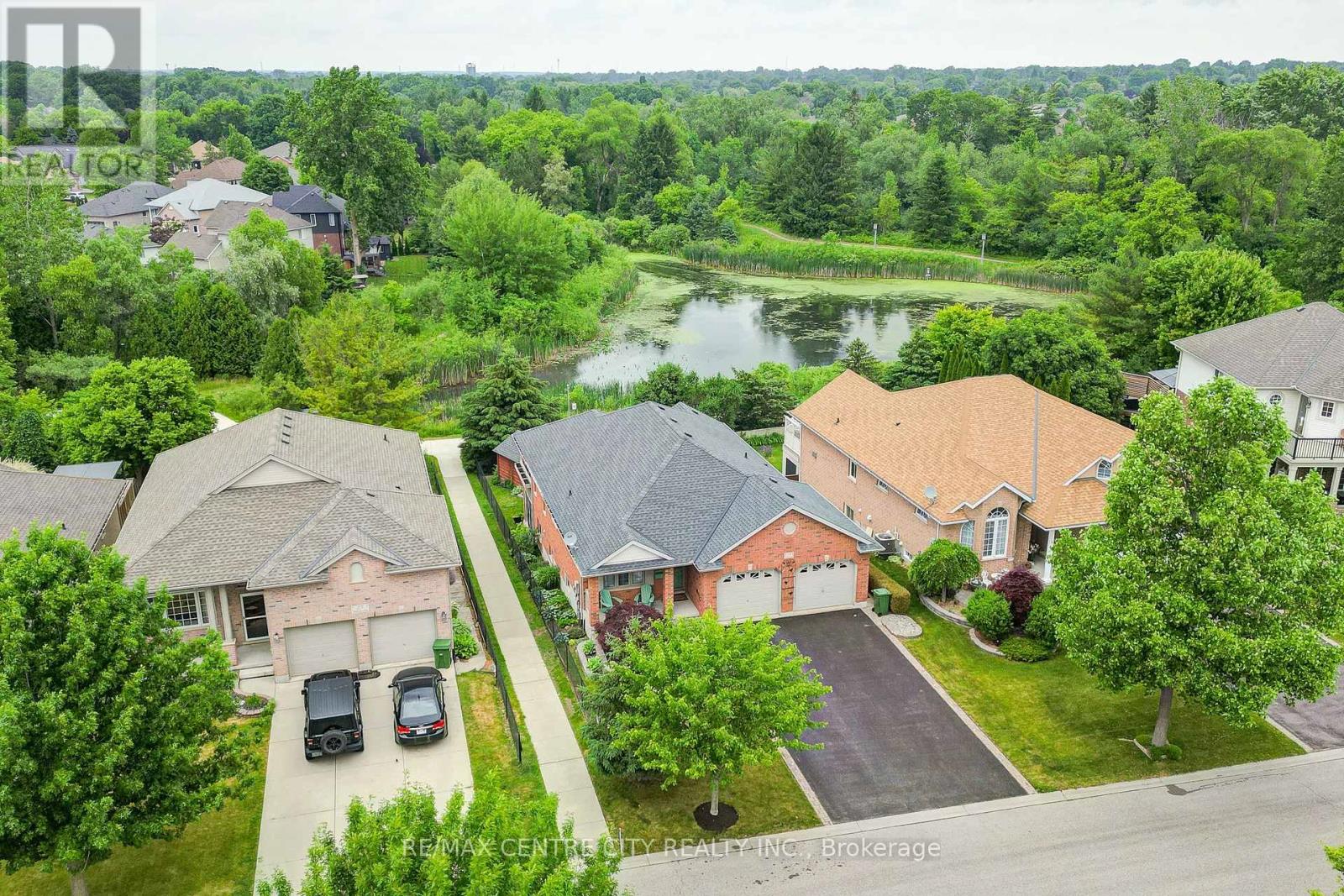 29 Hickory Ln, St. Thomas, ON N5R 6K9