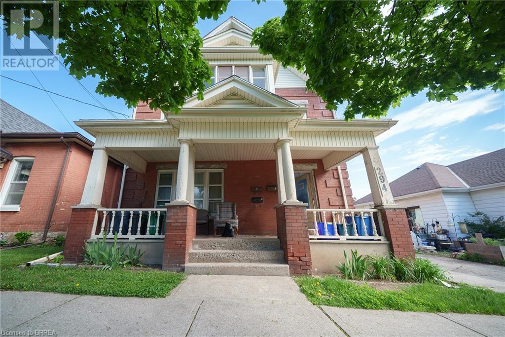 294 Darling St, Brantford, ON N3S 3X8