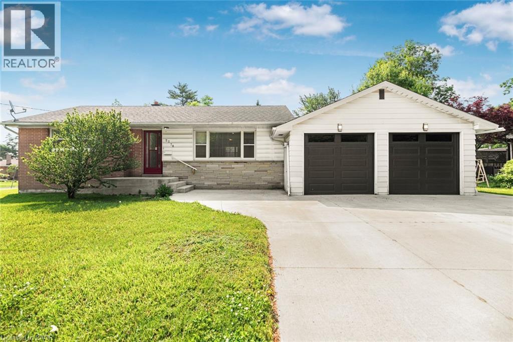 2278 Mount Forest Dr, Burlington, ON L7P 1J2