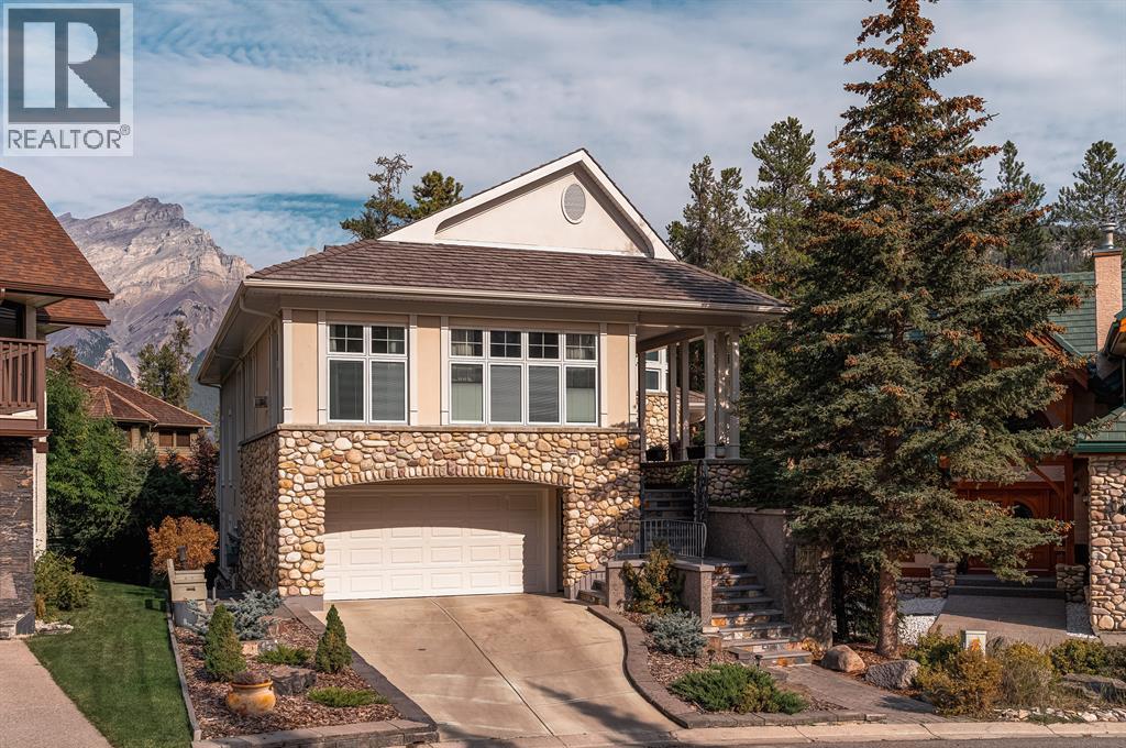 107 Lougheed Cir, Banff, AB T1L 1B9