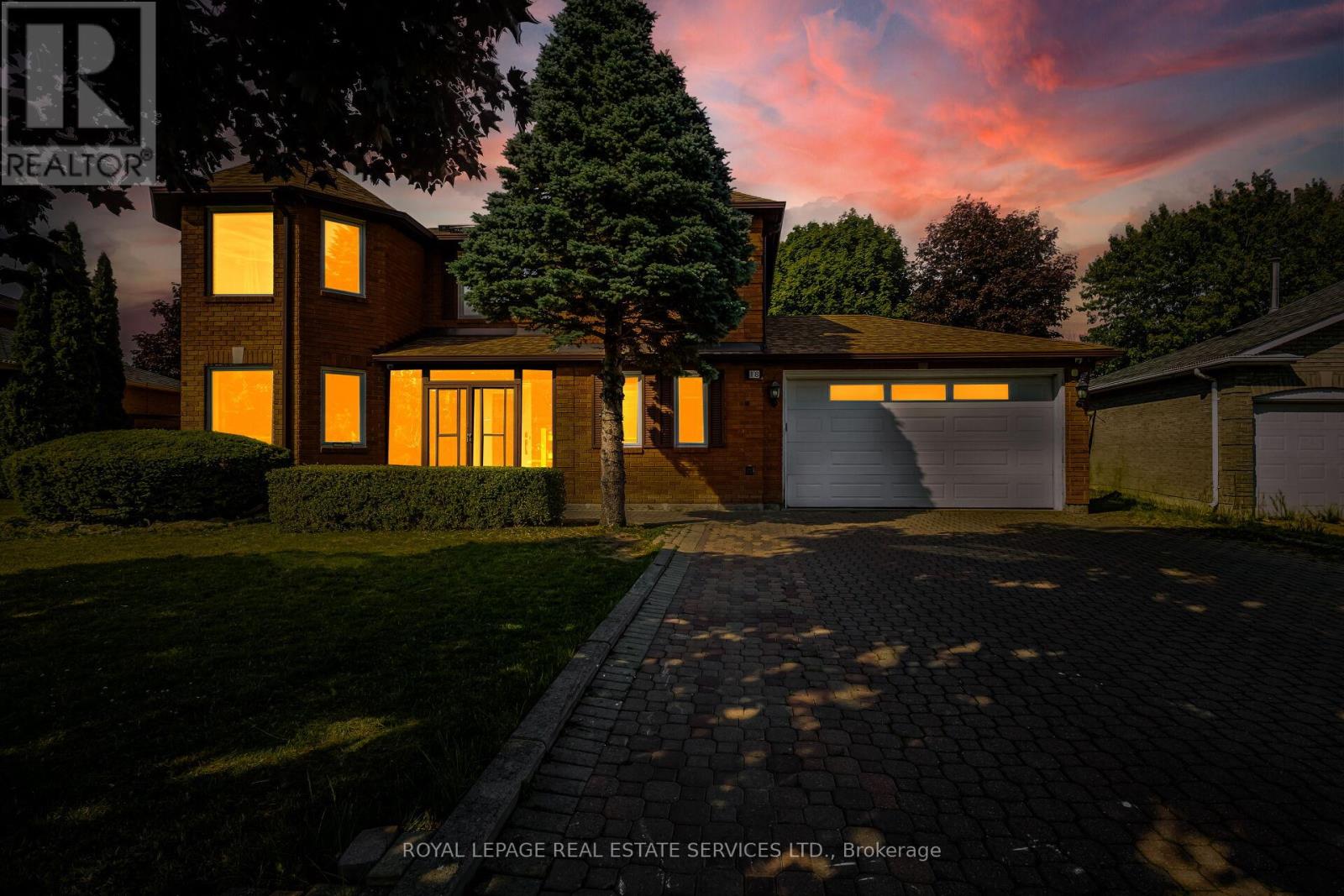18 Tremont Ct, Brampton, ON L6Z 4C8