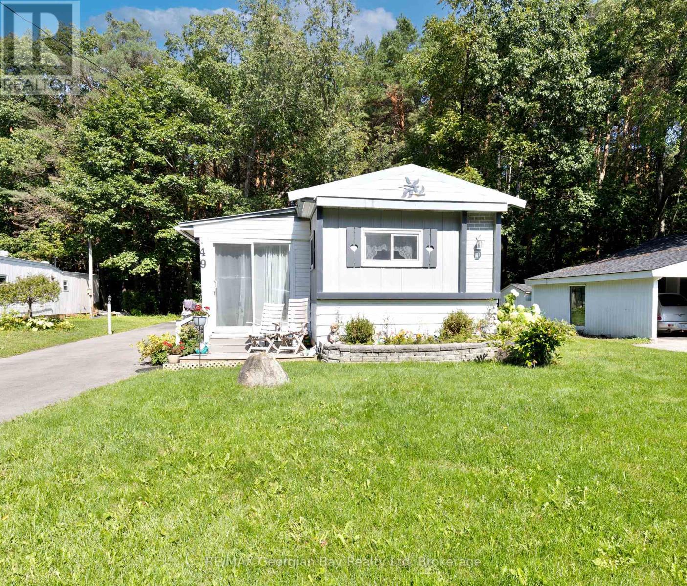 49 525 Midland Point Rd, Midland, ON L4R 5G9