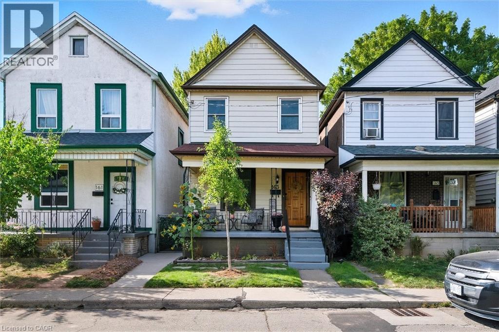 163 Grosvenor Ave N, Hamilton, ON L8L 7S7
