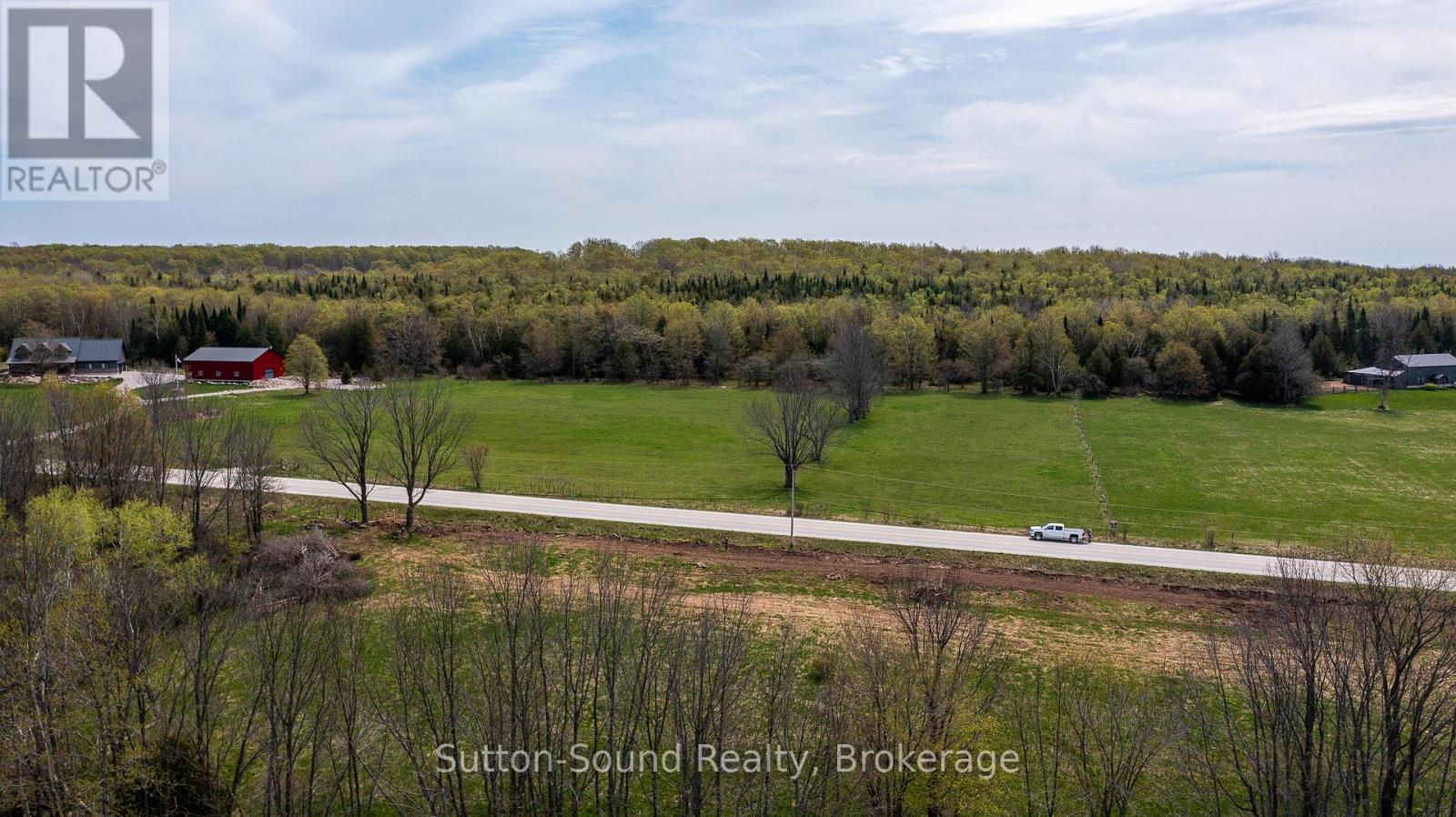 502054 Grey Rd 1 999 Rd, Georgian Bluffs, ON N0H 2T0