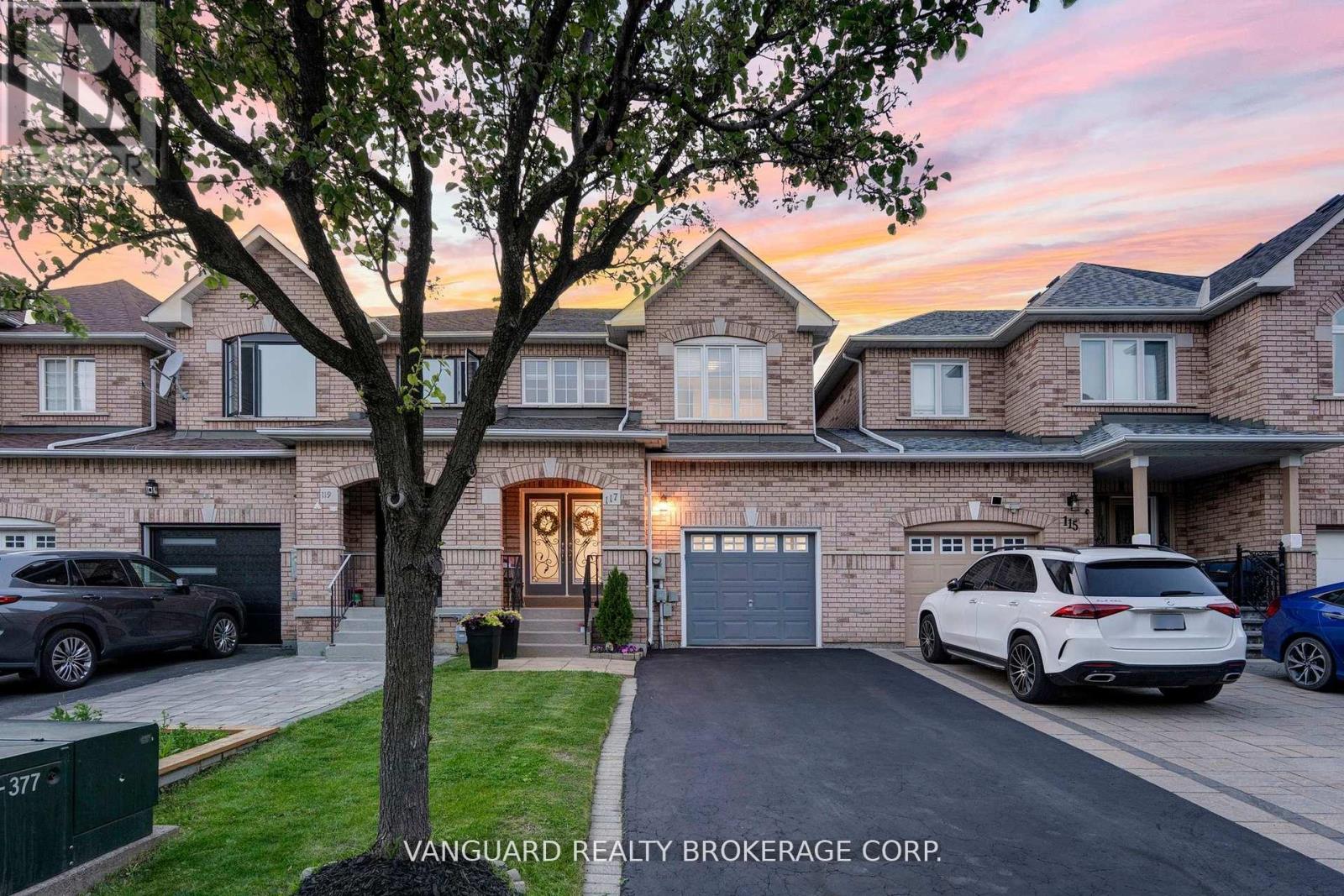 117 Gianmarco Way, Vaughan, ON L6A 3N6