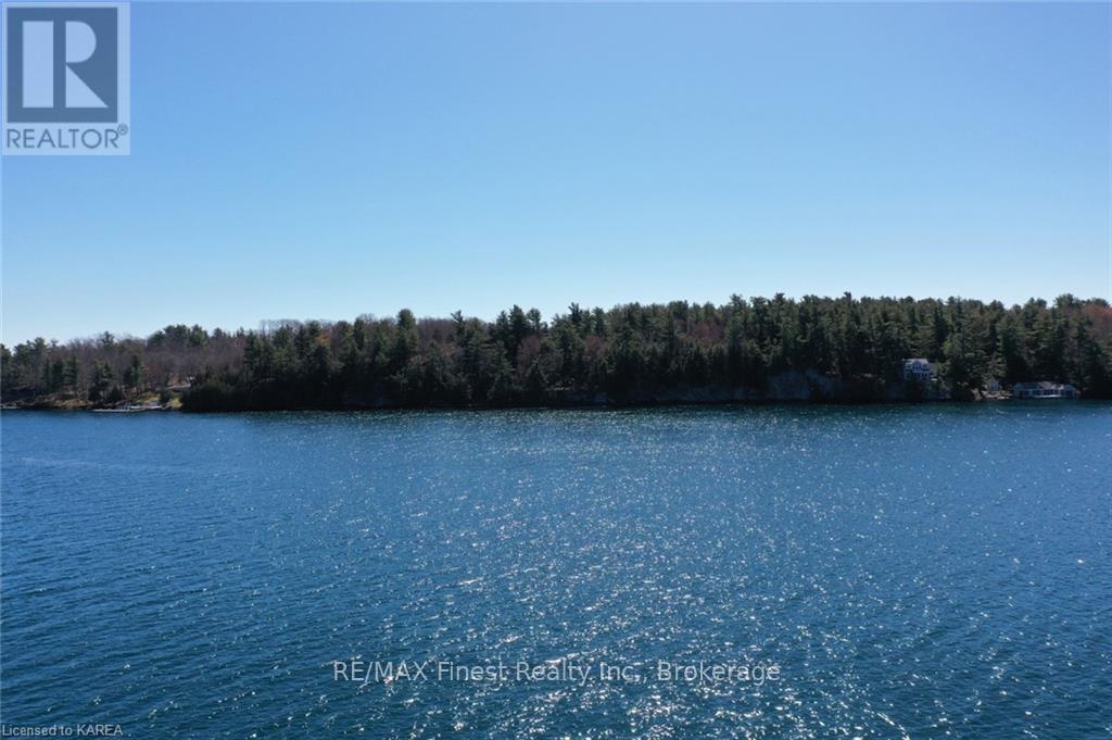 A Club Island, Leeds And The Thousand Islands, ON K0E 1V0