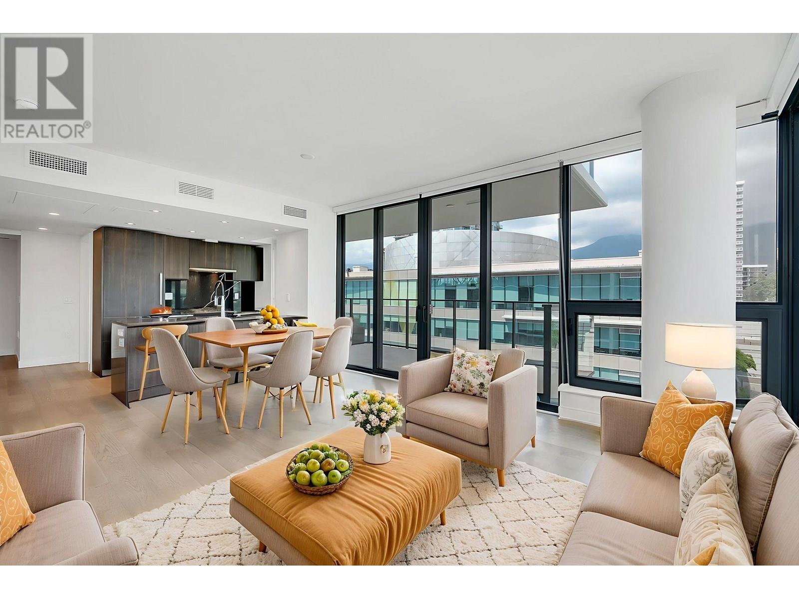 135 E 13th Street Unit 615, North Vancouver, BC V7L 0J8