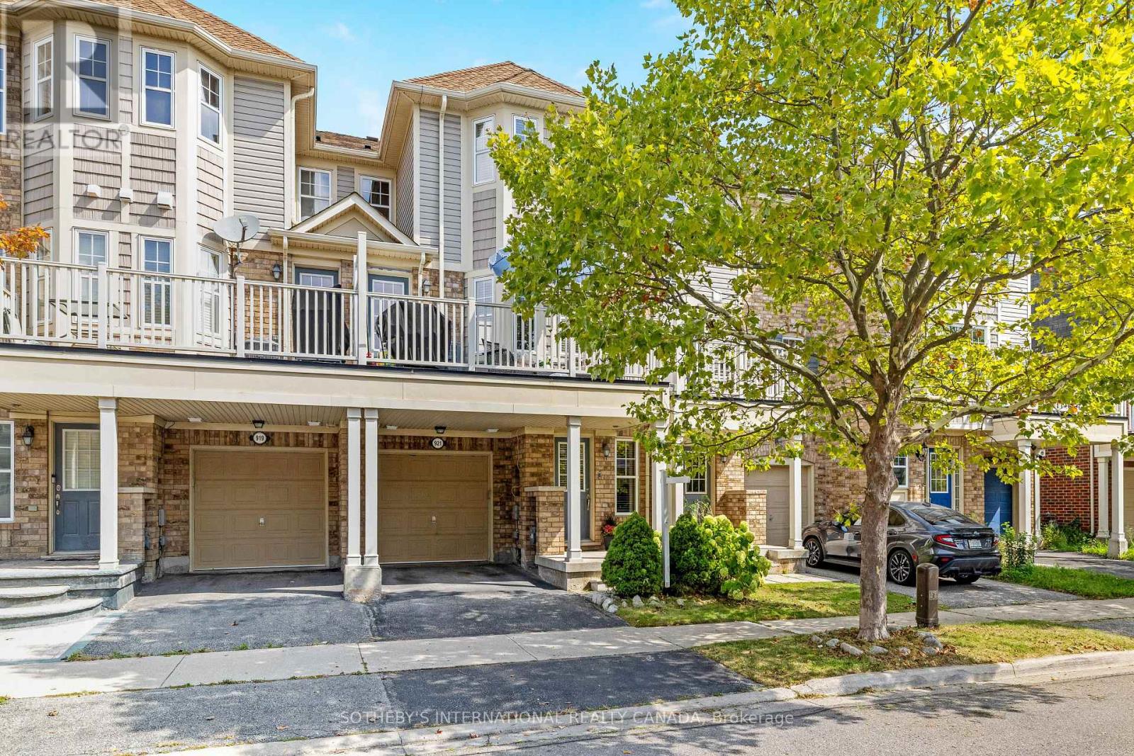 921 Burrows Gate, Milton, ON L9T 0K7