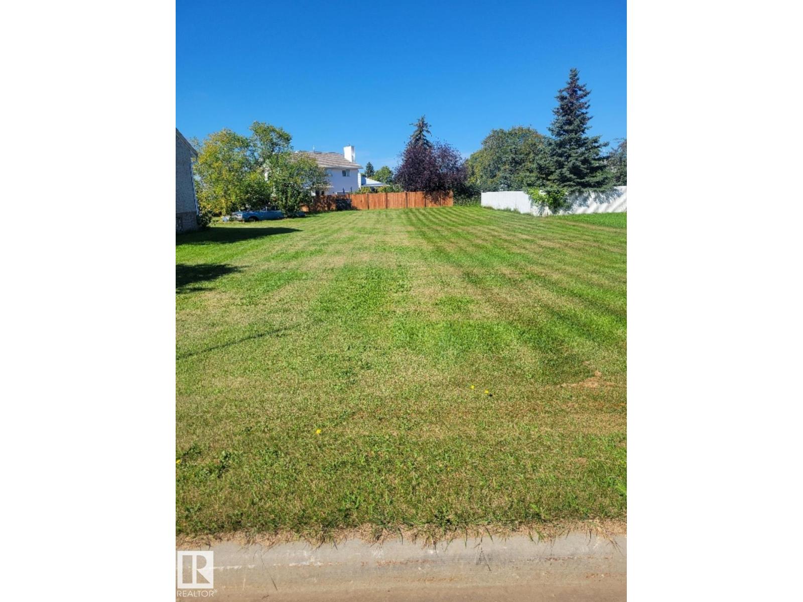 49 St Unit 5906, Tofield, AB T0B 4J0