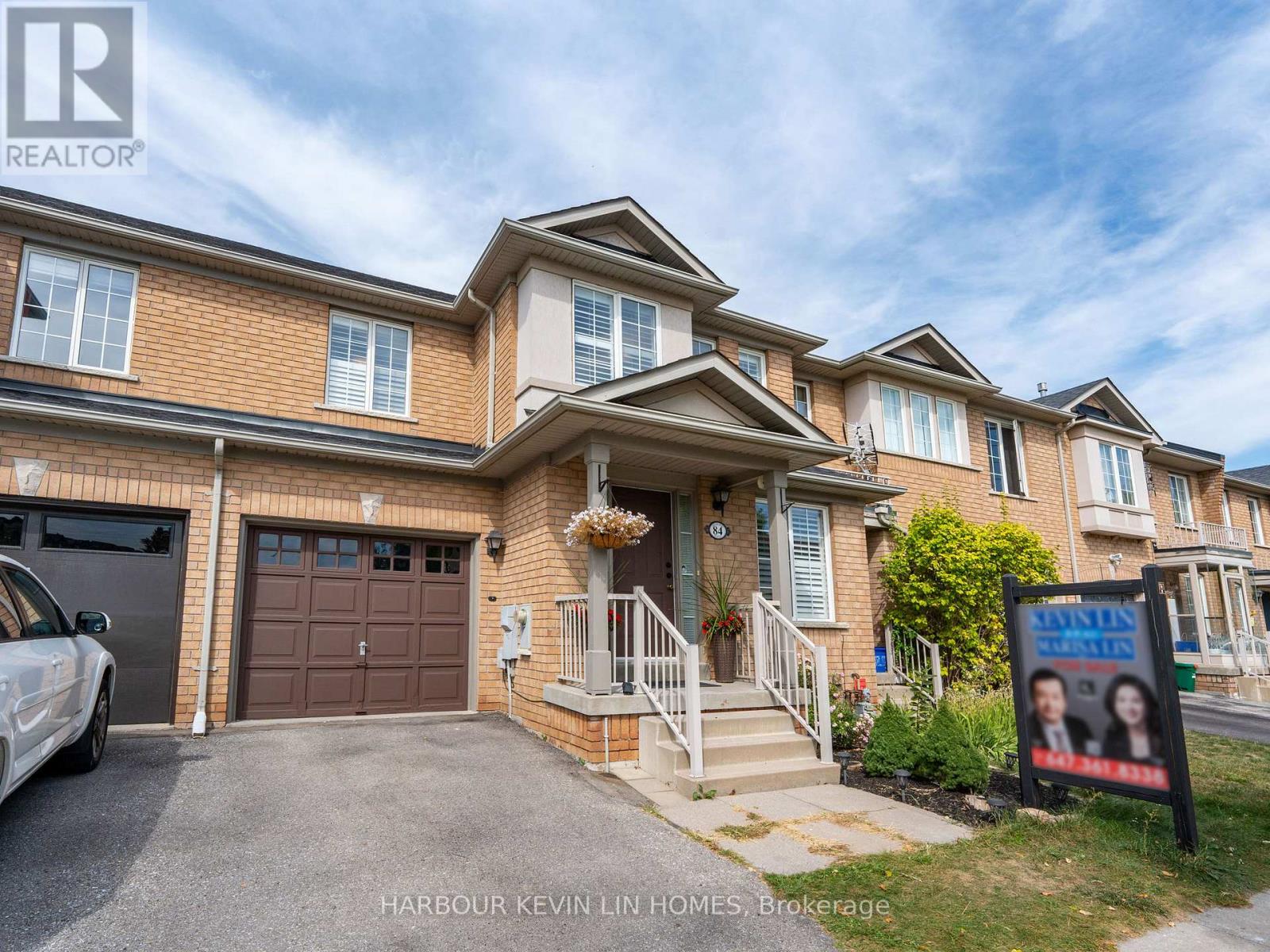 84 Grasslands Ave, Richmond Hill, ON L4B 4K5