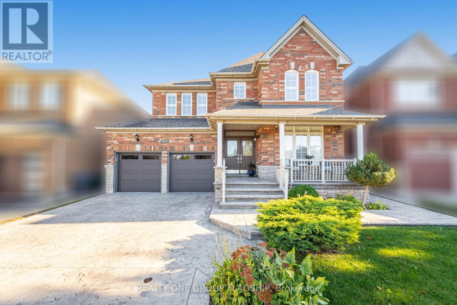 5871 Long Valley Rd E, Mississauga, ON L5M 6J5
