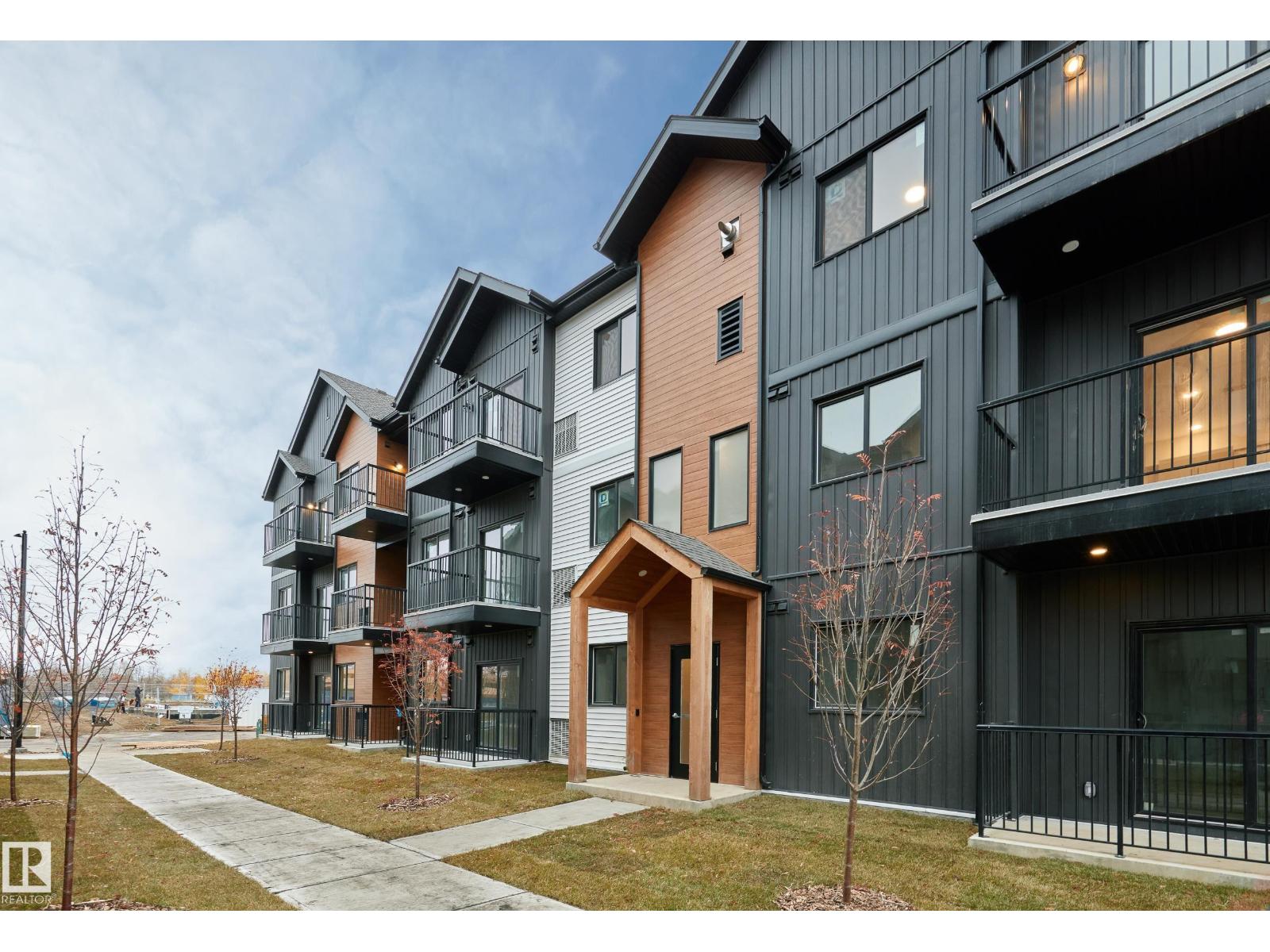 3715 141 St Sw #104, Edmonton, AB T6W 5M9