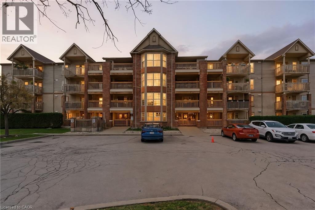 4003 Kilmer Drive Unit 402, Burlington, ON L7M 4M1