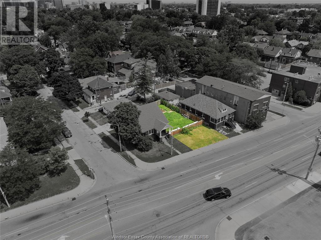 V/l Tecumseh Road West, Windsor, ON N8X 1H2
