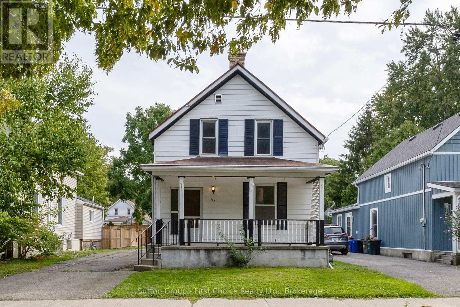 137 Rebecca St, Stratford, ON N5A 3P4
