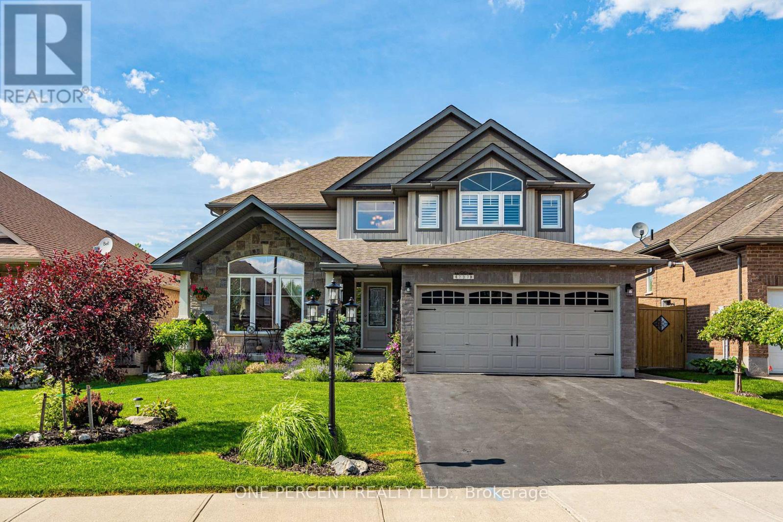 237 Carrol St, Wellington North, ON N0G 1A0